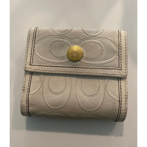 Vintage COACH light Cream / Bone white Wallet - Picture 1 of 7
